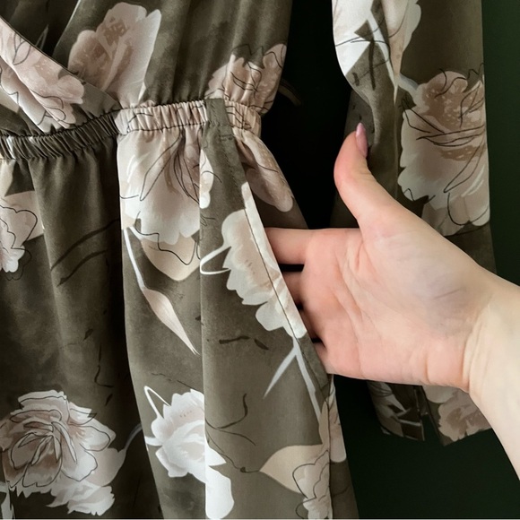DEX Olive Floral Faux Wrap Dress size Small - Picture 3 of 5